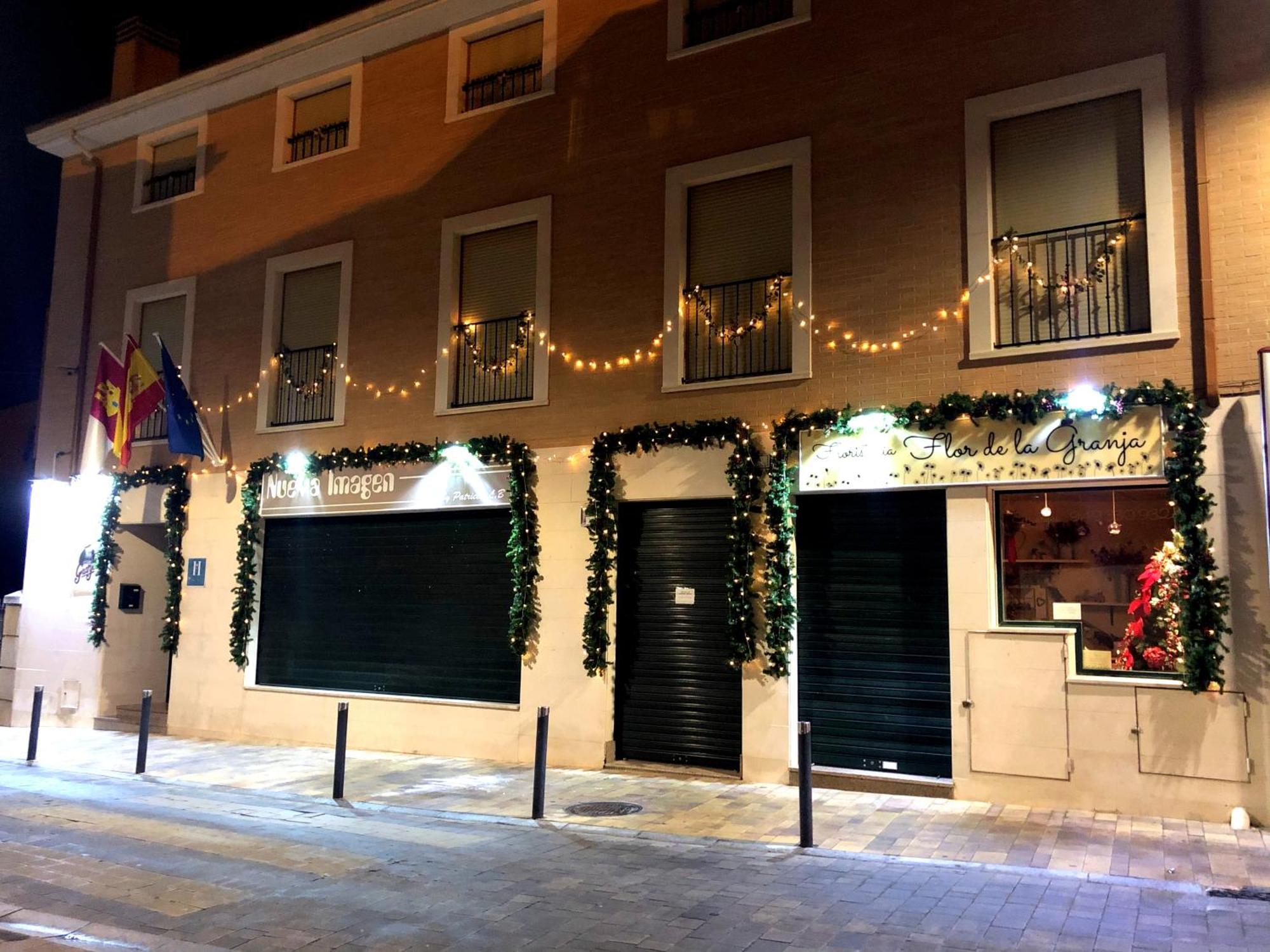 Hostal La Granja Yunquera de Henares Exterior photo